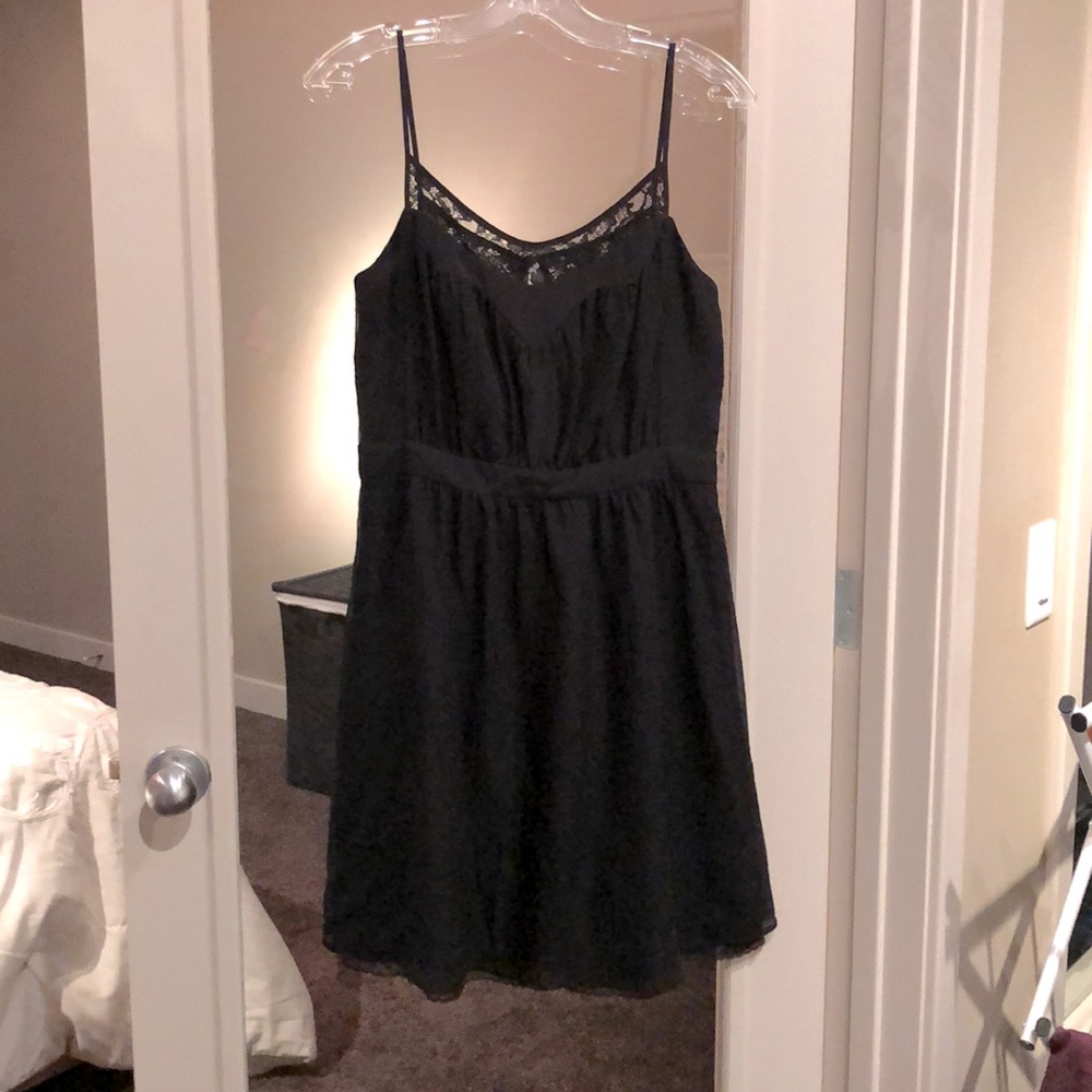French Connection Black Crepe Dress Lace Trim